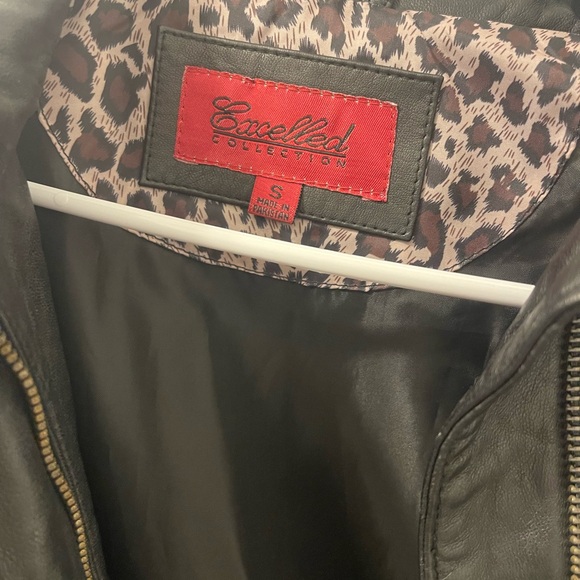 black leather mid-length coat from Excelled Collection Small NWT - Picture 3 of 8